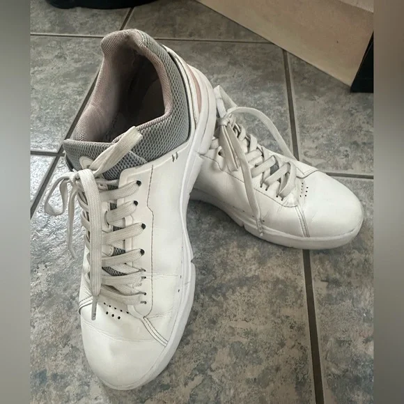 On Cloud The Roger Advantage 2 Shoes - Picture 2 of 9